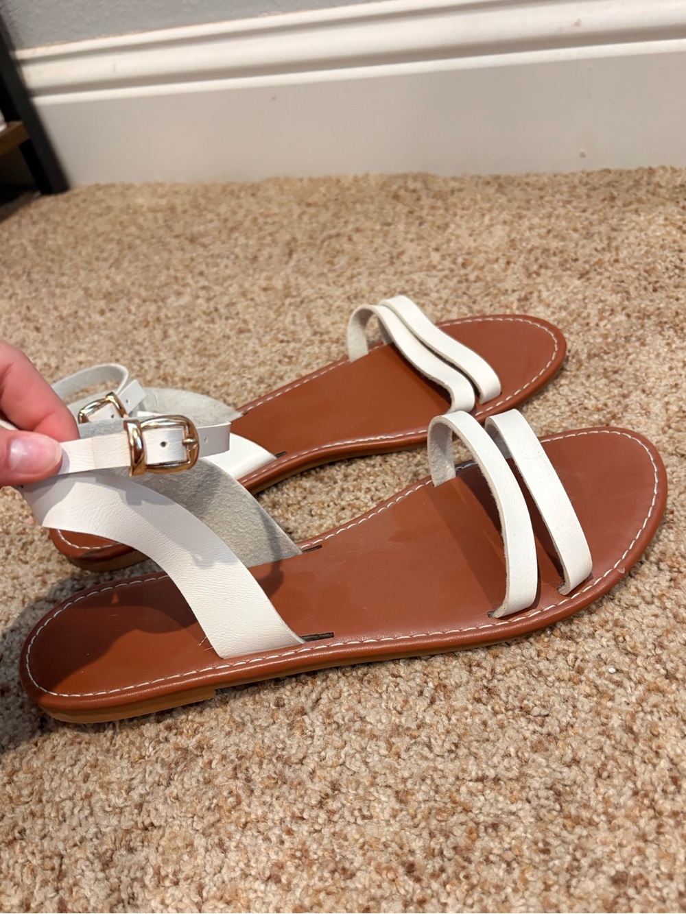 Women's White Flat Sandals